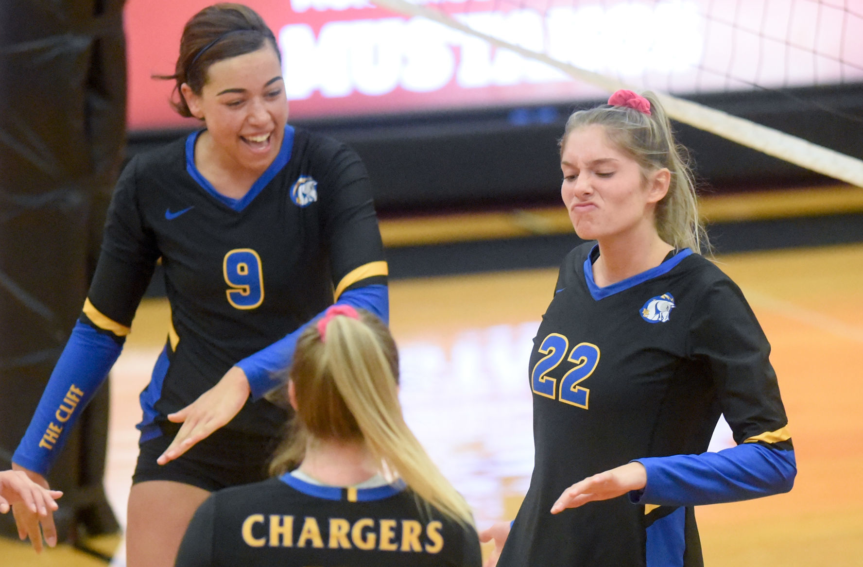 Volleyball Briar Cliff at Morningside